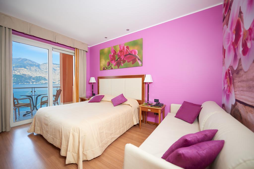 Belfiore Park Hotel 4Stars Superior "Adults Only" ブレンゾーネ 部屋 写真