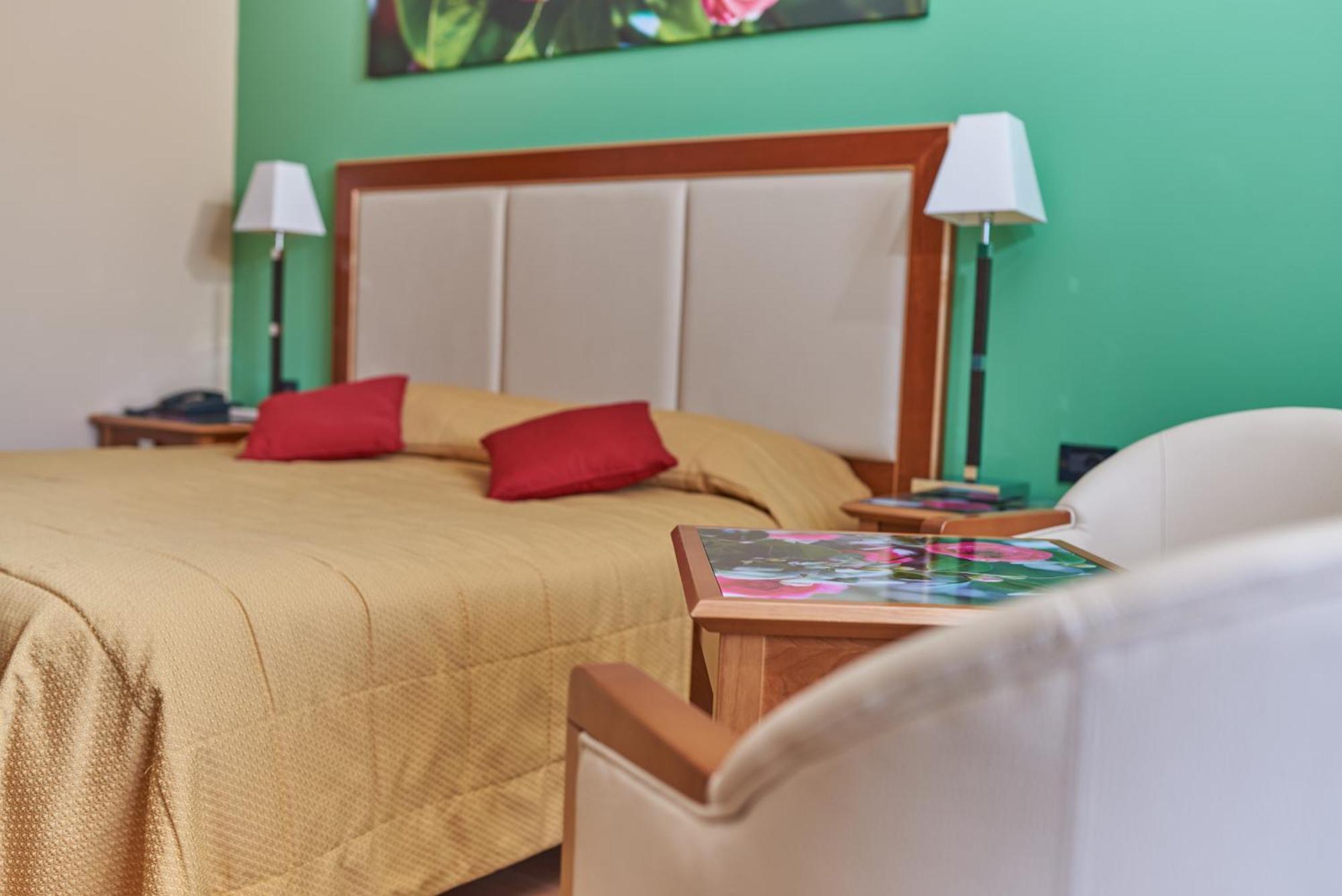 Belfiore Park Hotel 4Stars Superior "Adults Only" ブレンゾーネ 部屋 写真